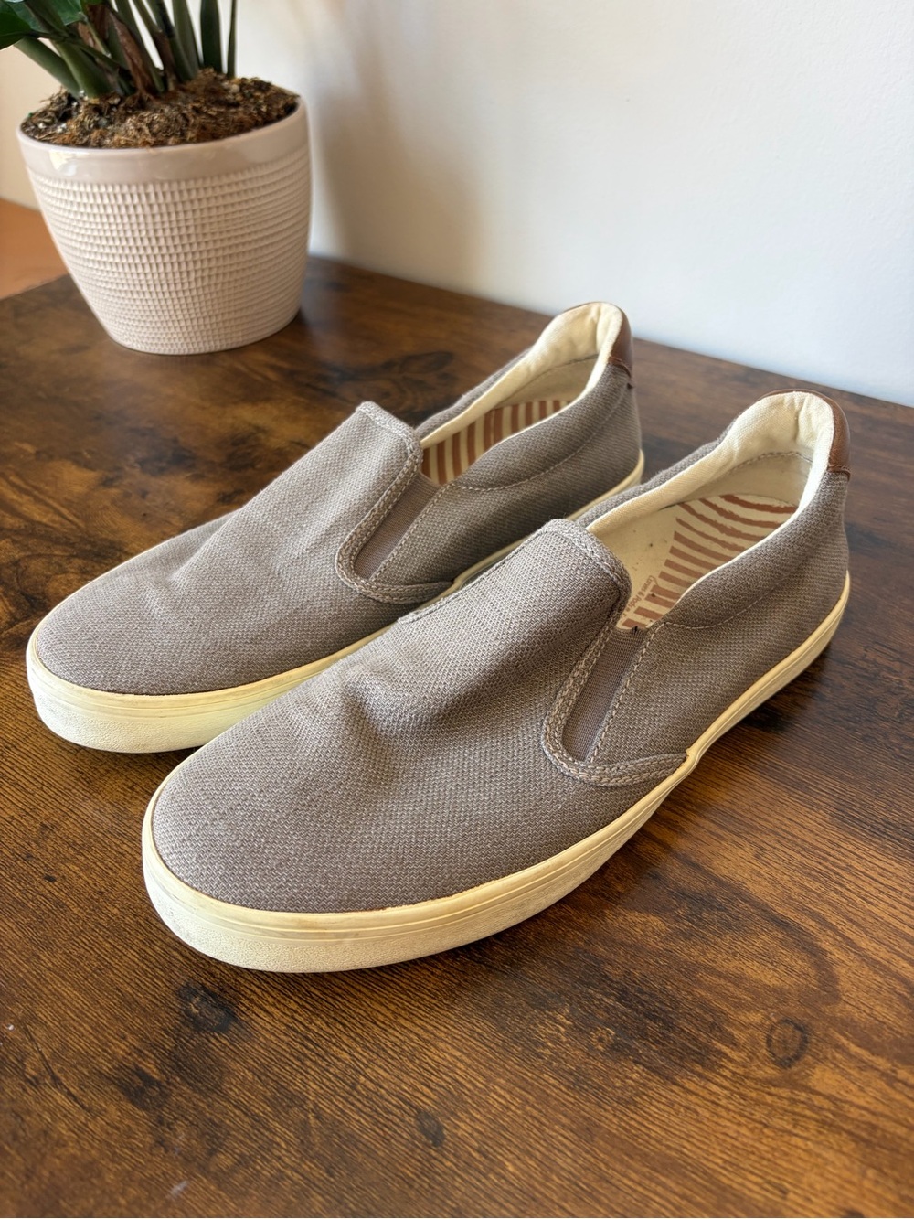Taos Footwear Men's Hutch Slip-On Canvas Loafers in Light Taupe - 9.5